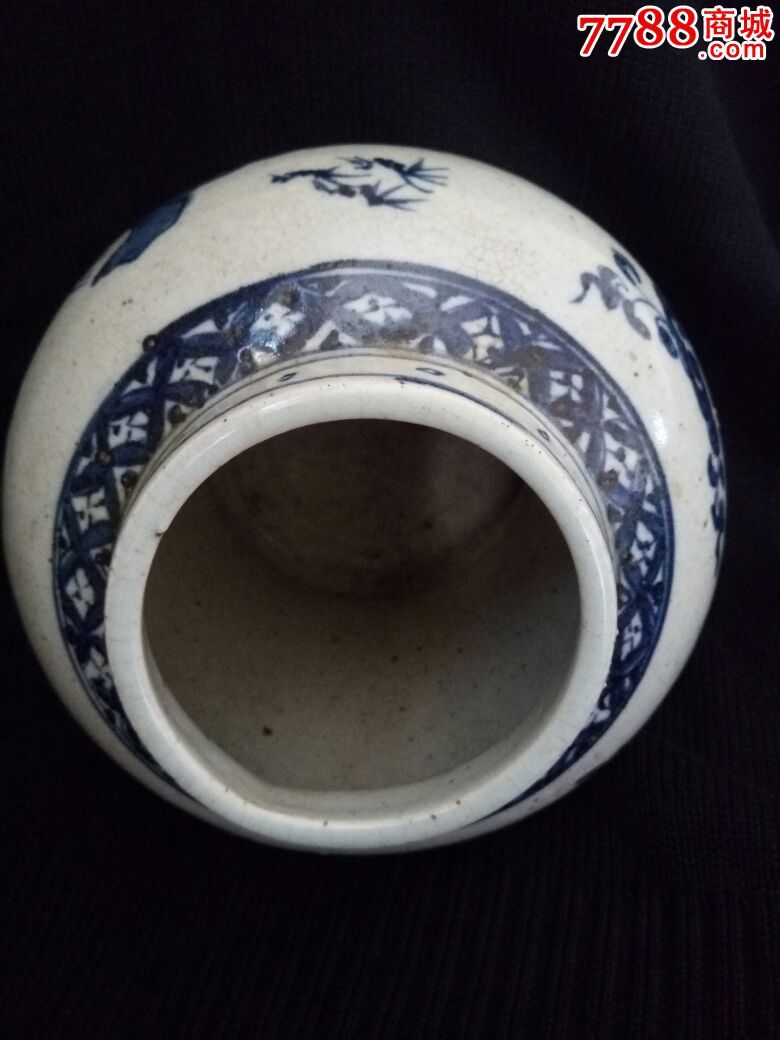 民国仿康熙天字款人物罐