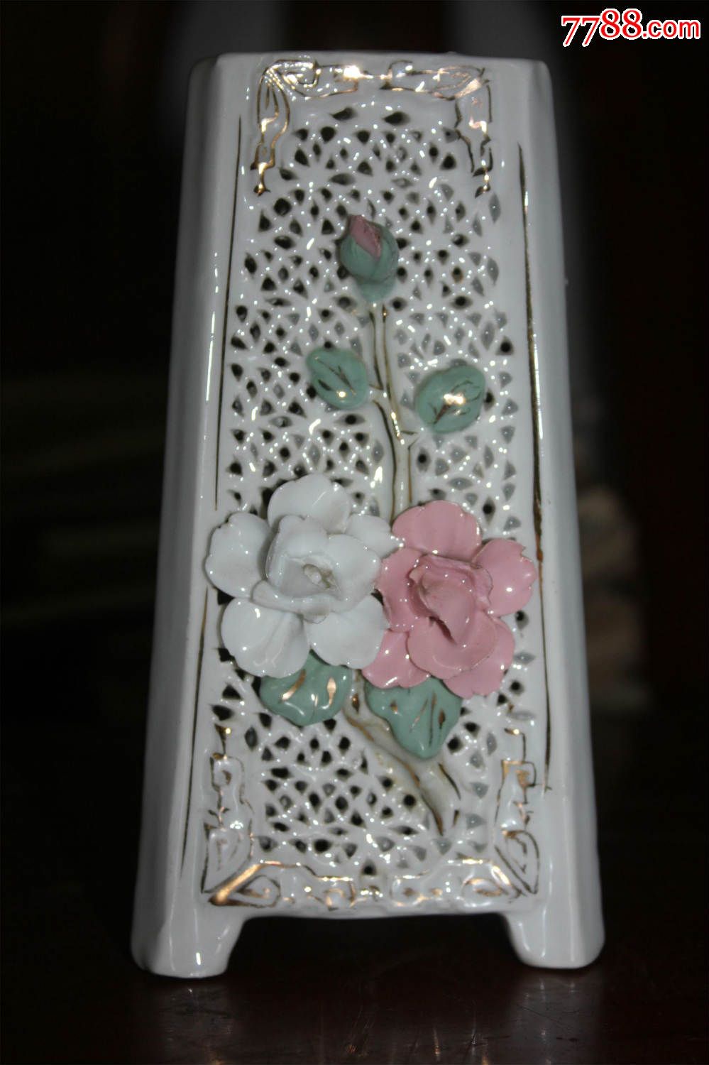 潮州出口通花*棱花卉摆件