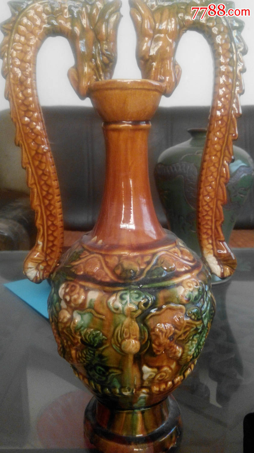 山东淄博博山老美术陶瓷大师制作龙瓶