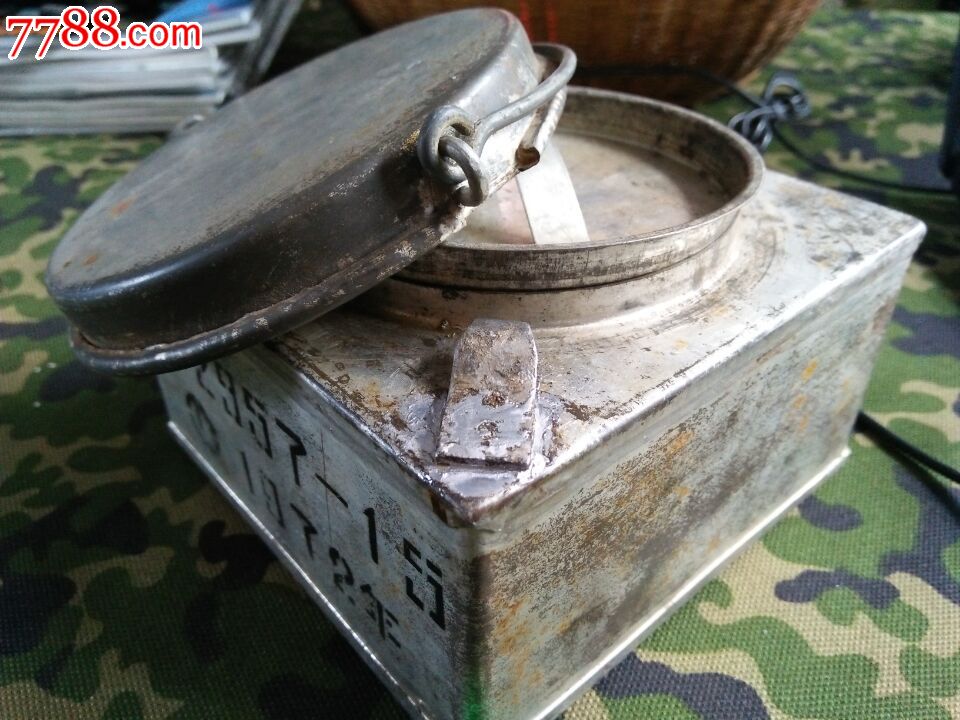 70年代的各种高泡铁皮油壶