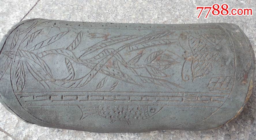 雕工精致的老瓦片