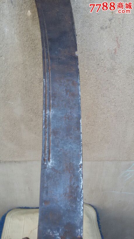 抗战标本,大片子,经过战场见血久远才变黑,刃部上下拼过卷刃,绳子红布