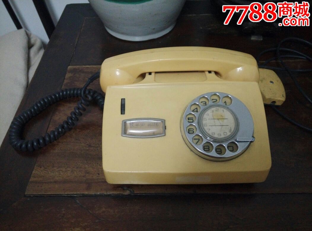 80年代电话机业务(八十年代的电话和现在的电话有啥区别)