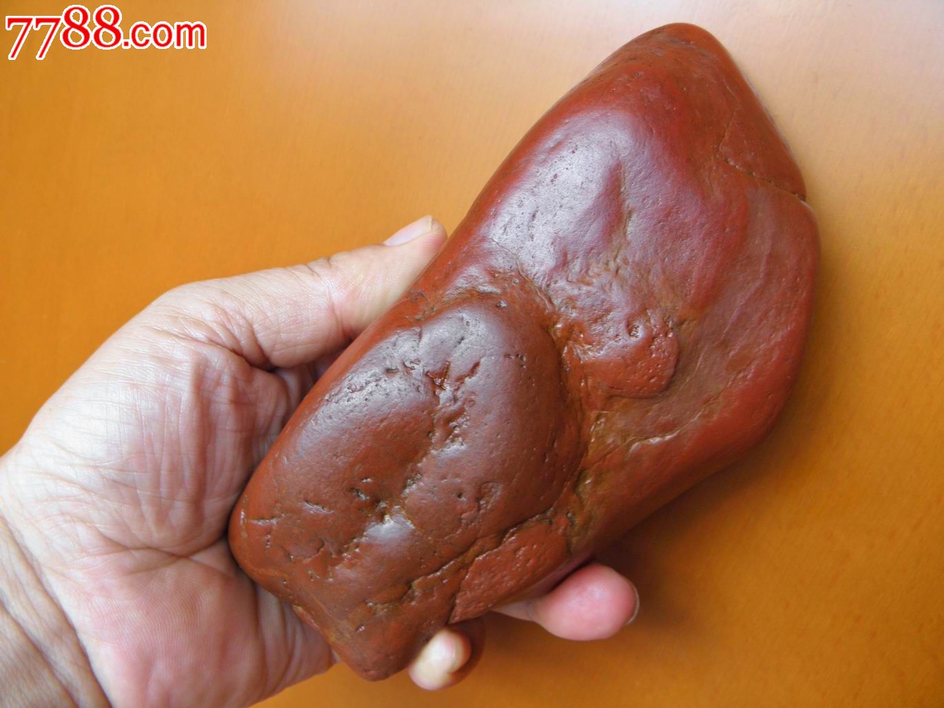 774克鸡血红碧玉/精美雕刻料