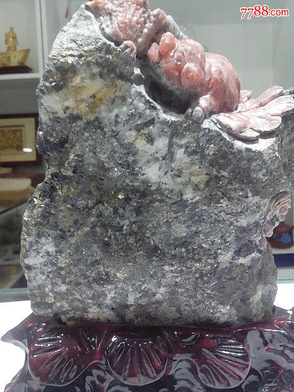 金矿石雕刻天然巧色发财猪