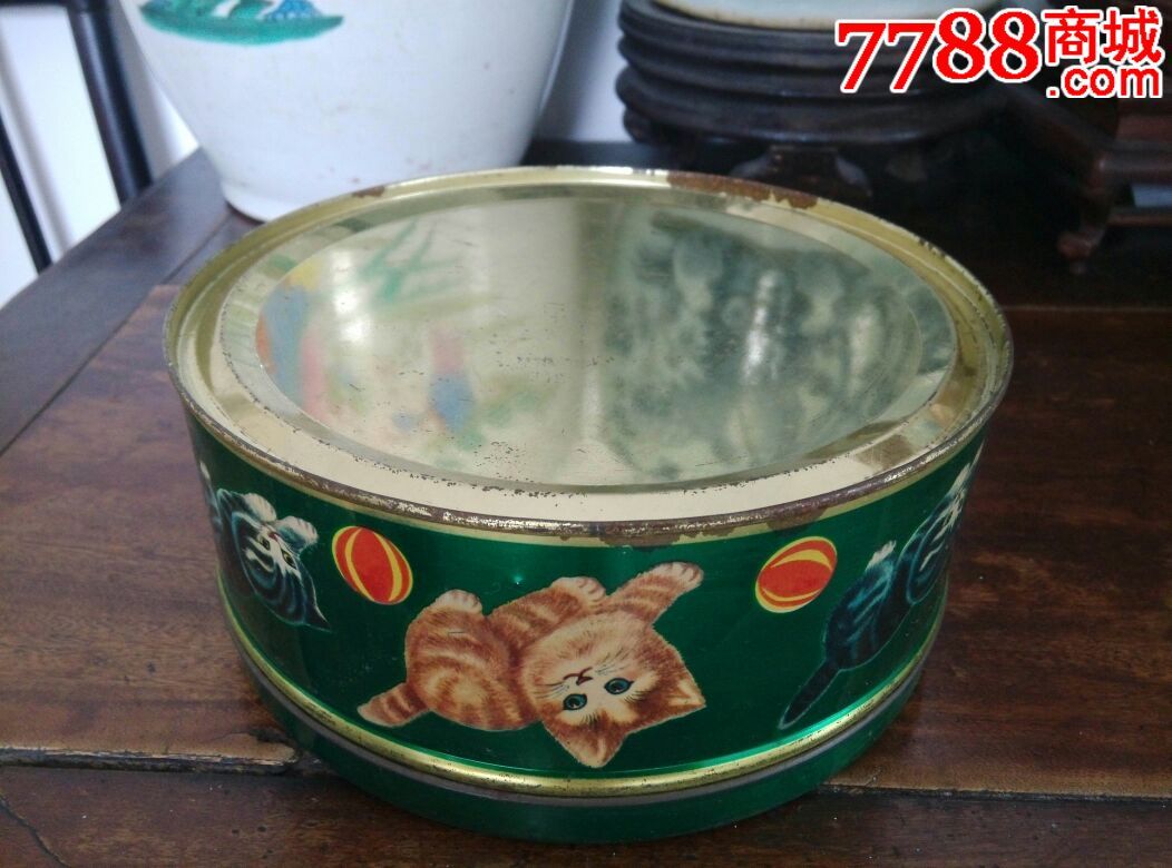 怀旧七八十年代铁皮糖果盒小猫