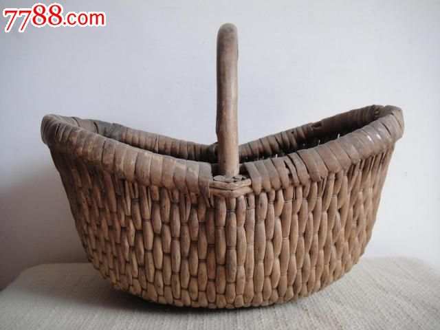 老式手提篮子