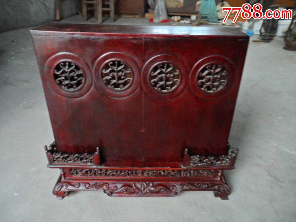 雕工繁复精美的老佛龛神主楼品相极好