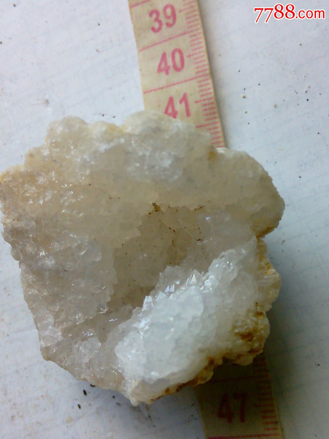 招财利器白水晶洞风水摆件90g