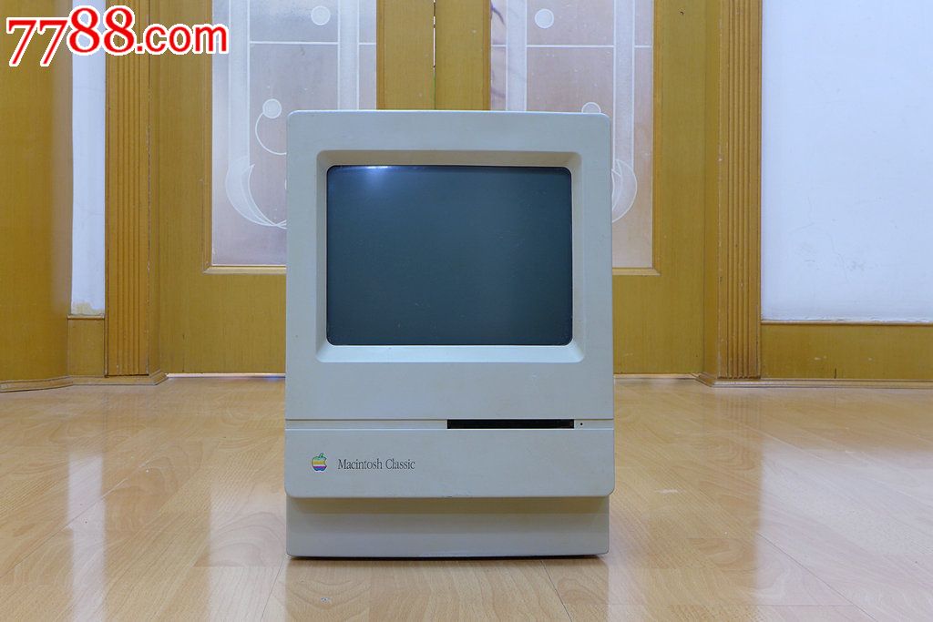 苹果古董电脑applemacintoshclassic