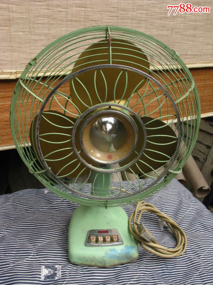 50-60年代.罕见3063-4型铝壳铝叶华生老台扇.电风扇.64*46cm