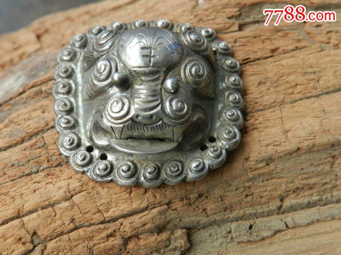 【精美的方形王子虎头银帽花4320】