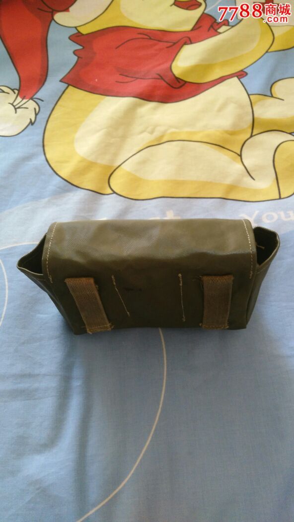 腰挂式人造革手榴弹袋