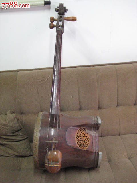 文革时期的革胡,高110厘米
