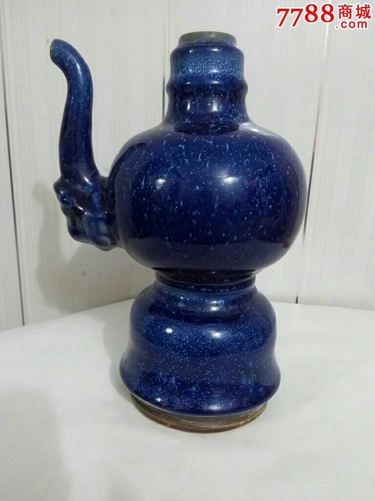 清代康熙雪花蓝釉水注