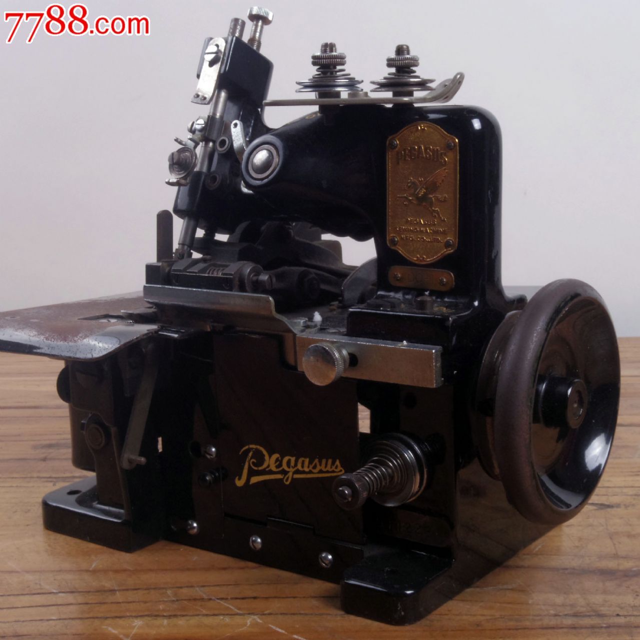 老物件日本飞马pegasus锁边机缝纫机精美机械收藏摆件