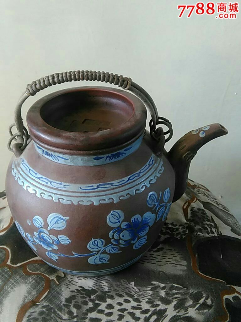 清代兰花紫砂壶