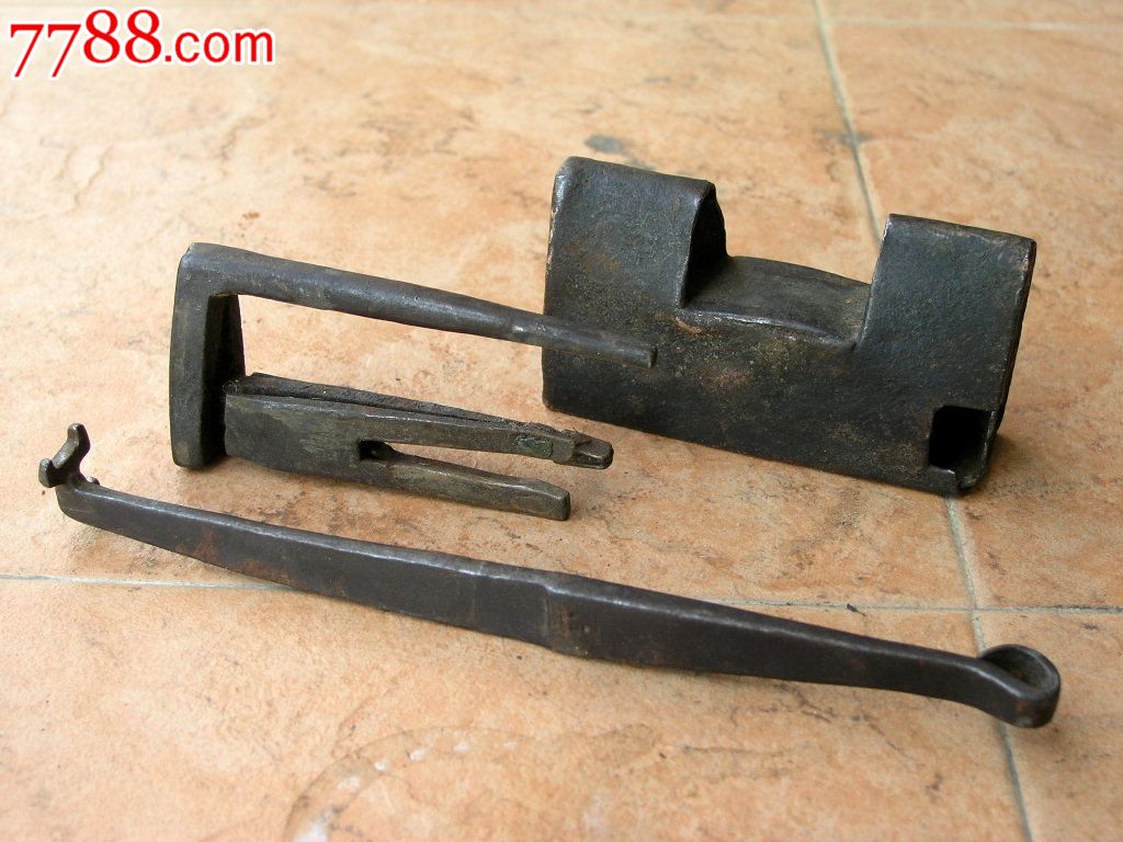 锁具收藏160101民国边疆大号铁将军锁超大钥匙