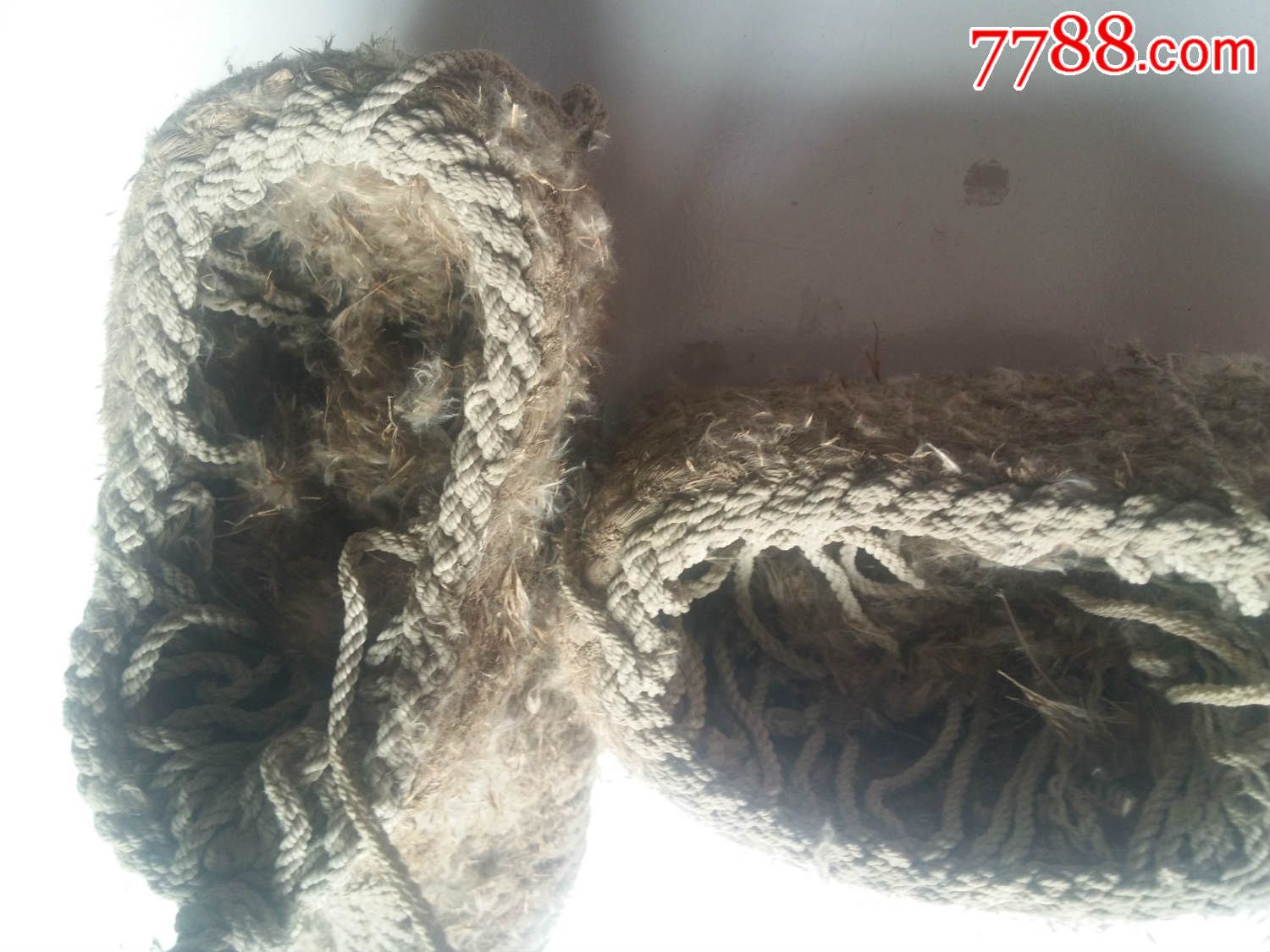 早些时期的原始木底草鞋,大小不同如有需要请告知鞋号大小