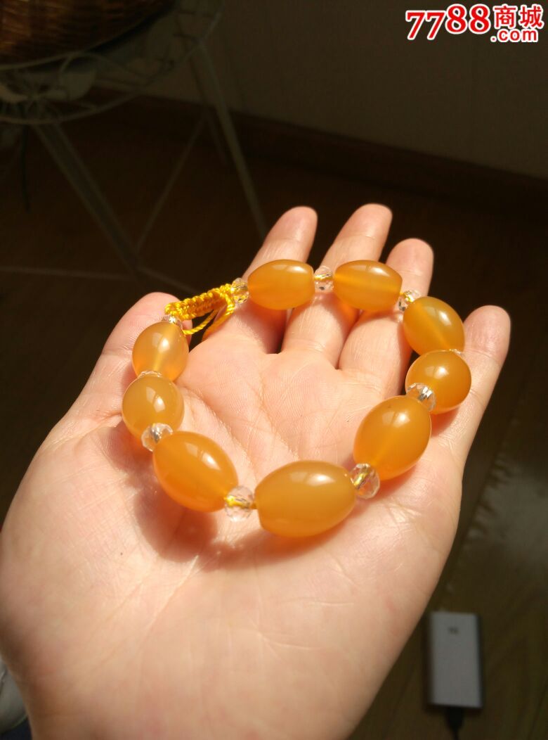 精品宝石光金黄色新疆克拉玛依金丝玉手串