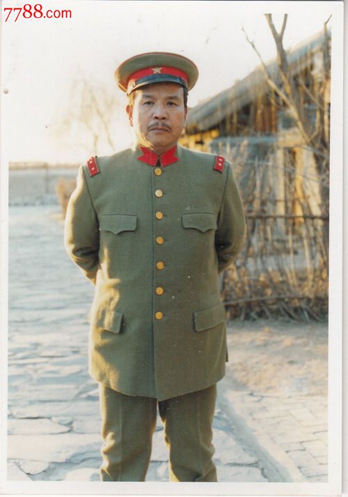 【著名男演员-何金龙】剧照-照片