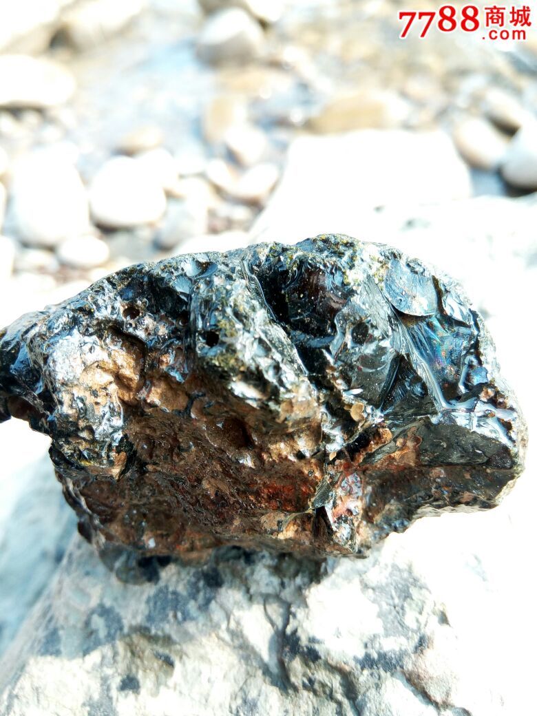 火山伴生石晶体-价格:580元-se35362885-其他奇石/岩石-零售-7788工艺