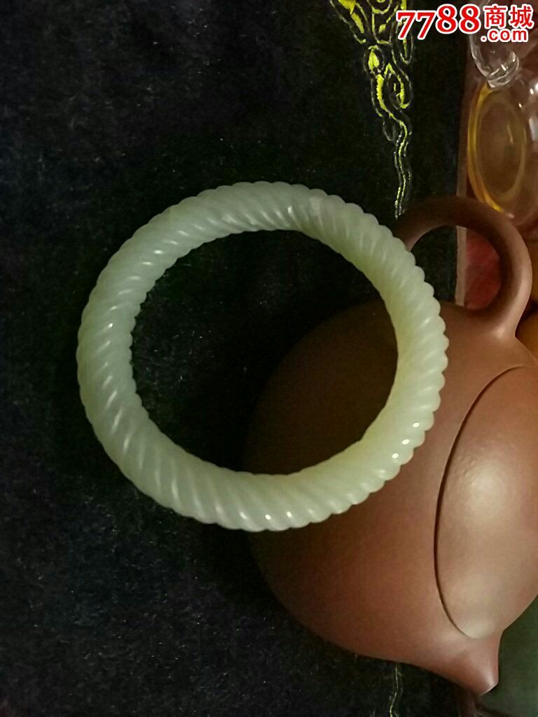 和田青白玉手镯_和田玉_图片鉴别_收藏价值_7788和田玉收藏