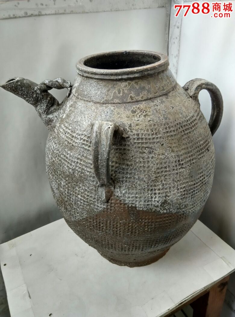 晚清时期精美三系陶酒罐