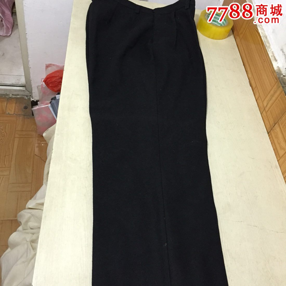 全新呢绒裤子女士旁开