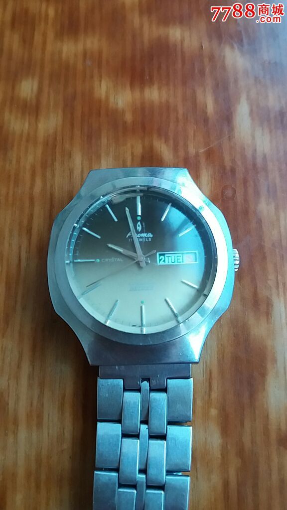 瑞士奥奇华全自动男表