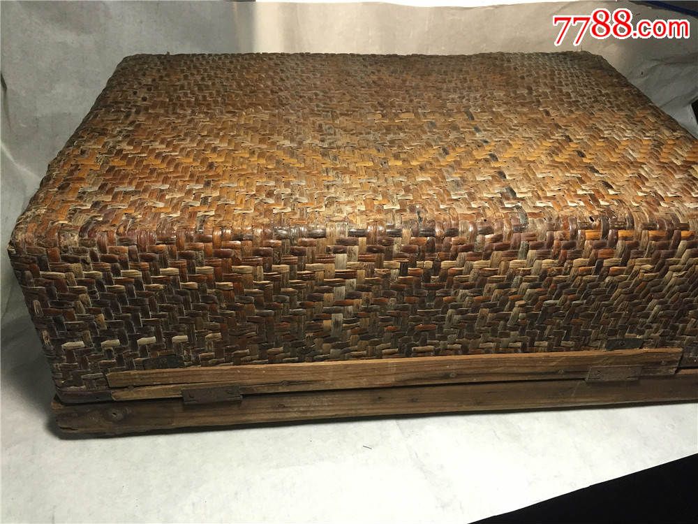 民国铜把老藤箱手提箱柳条藤条箱