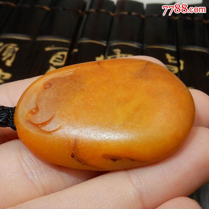 佩戴级苏工精品天然黄沁籽料降龙罗汉吊坠