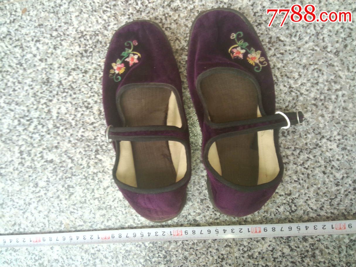 旧鞋女布鞋;女士一带鞋纯布鞋布底平绒枣红色38码{黄土高原婆姨穿过的