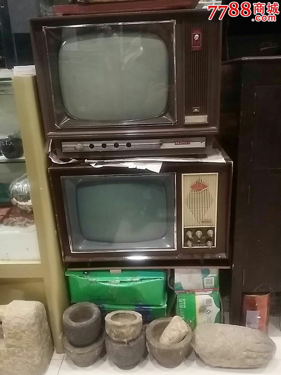 早期电子管黑白电视