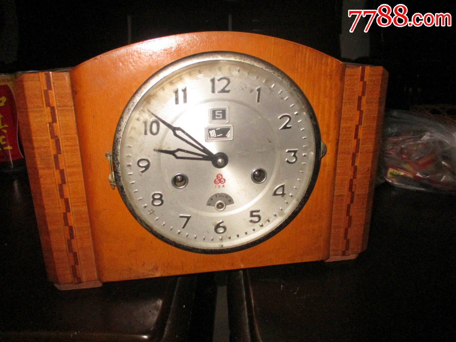 多功能555钟低价处理_闹钟/马蹄表_第1张_7788钟表收藏