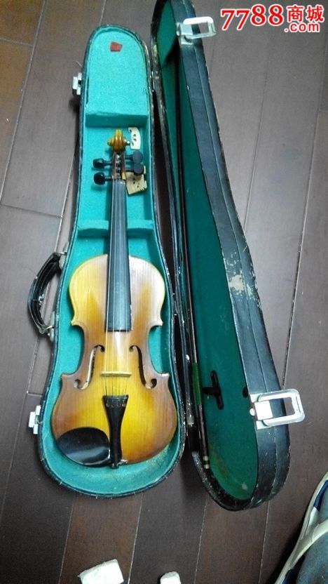 百灵牌小提琴