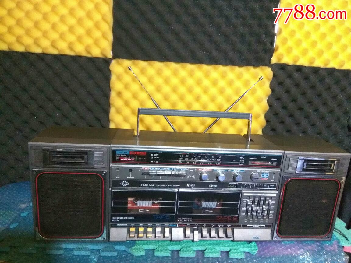 飞梭800双卡收录机