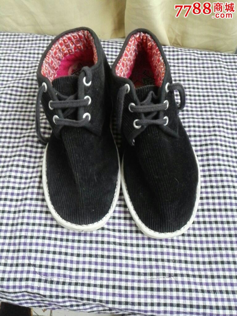 手工纳底条绒系带棉鞋