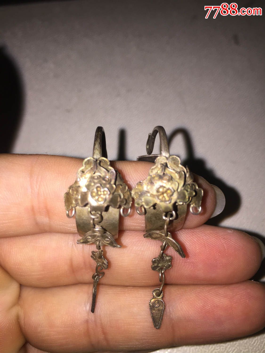 清代.扁环.多重牡丹花.带银款银耳环.一对细丝工