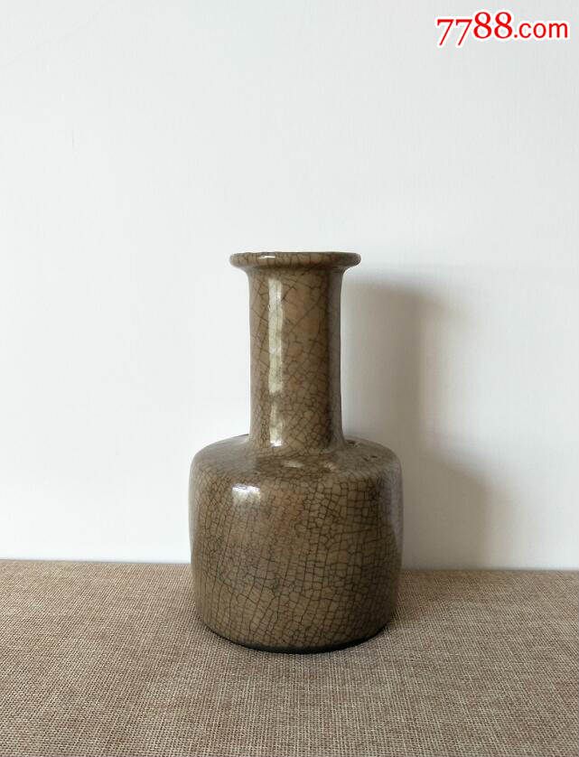 南宋哥窑纸槌瓶_青瓷/秘色瓷_第1张_7788瓷器