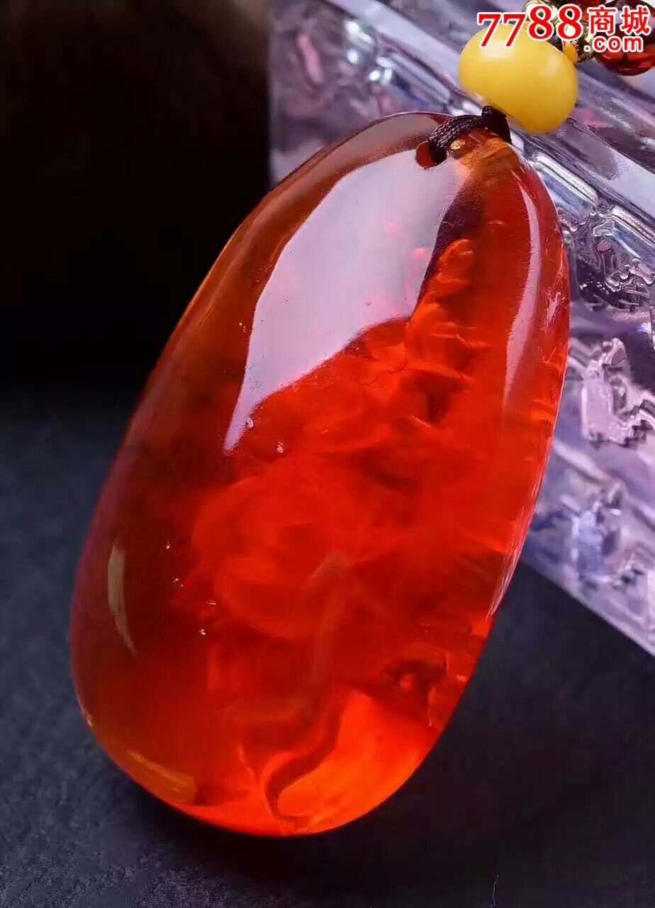 天然血蜜阴雕花开富贵吊坠
