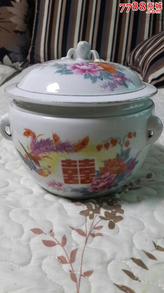 景德镇4耳喜字罐