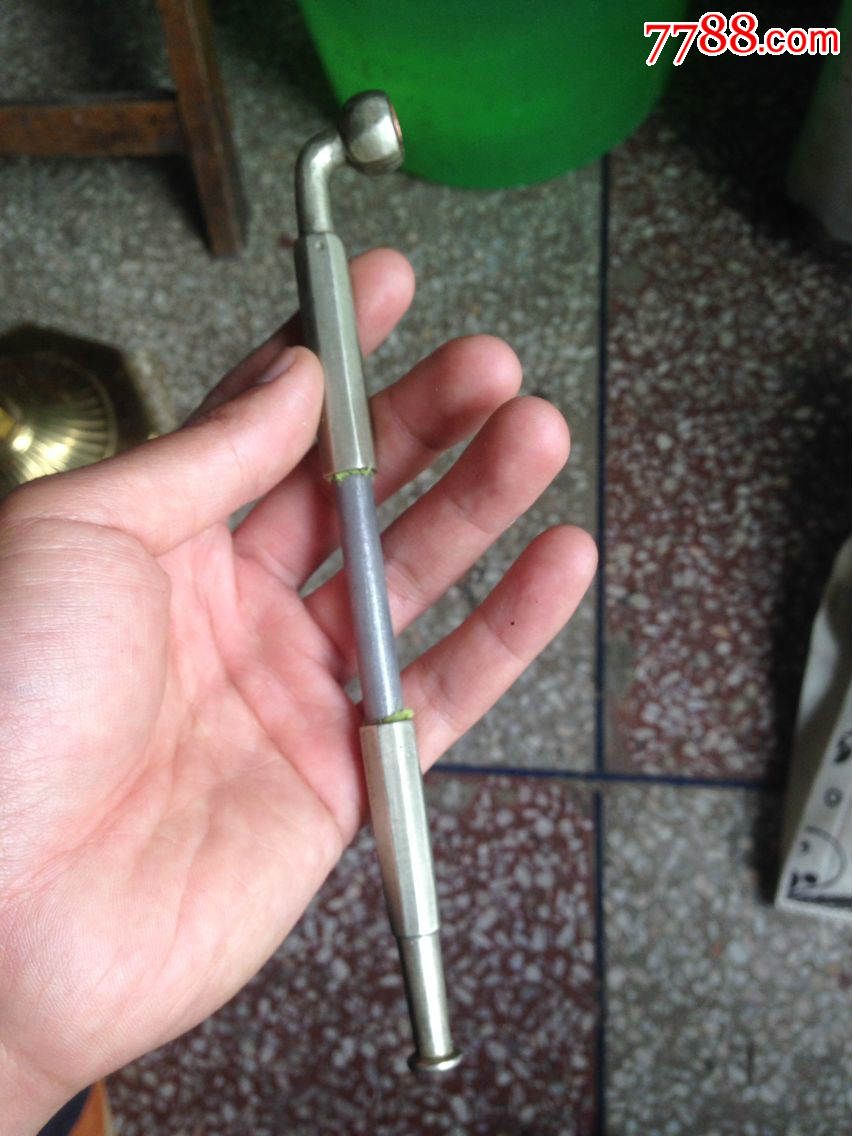 民国云南少见白铜烟锅一只,漂亮