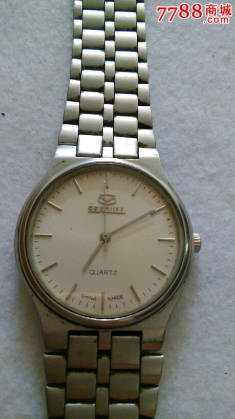 海鸥石英男手表