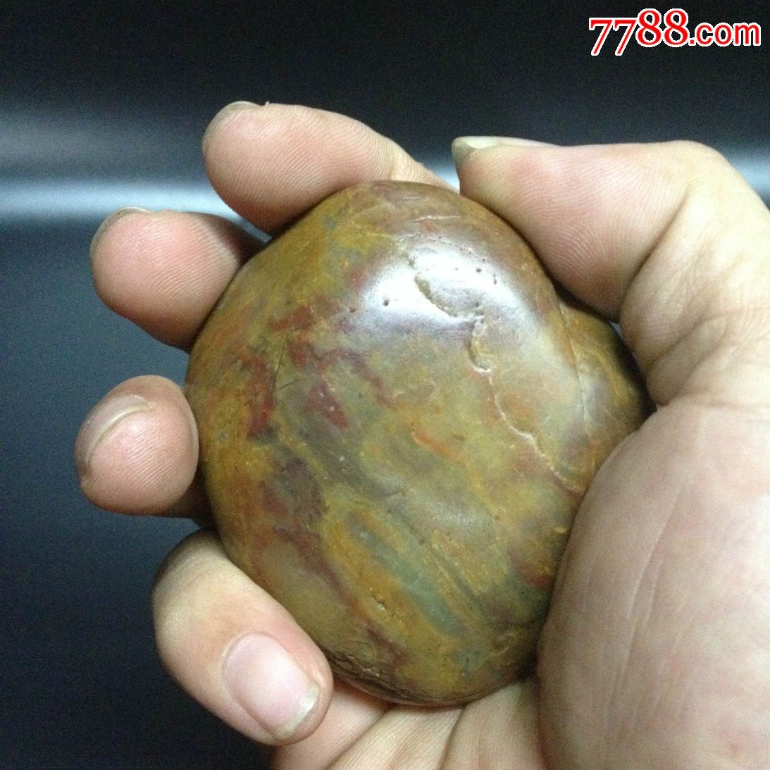 海南多彩手玩石