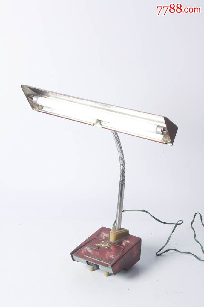 5x12x37六七十年代的完好可用简介:荧光台灯, 