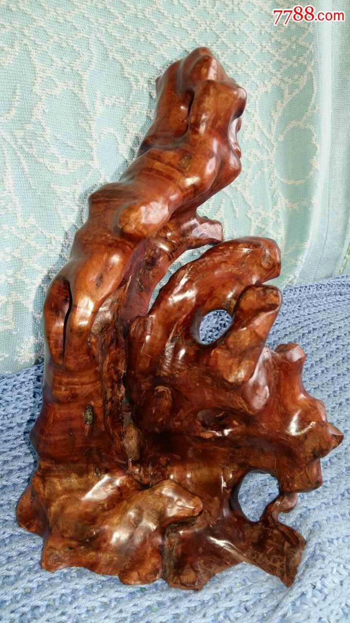 麻利根雕摆件