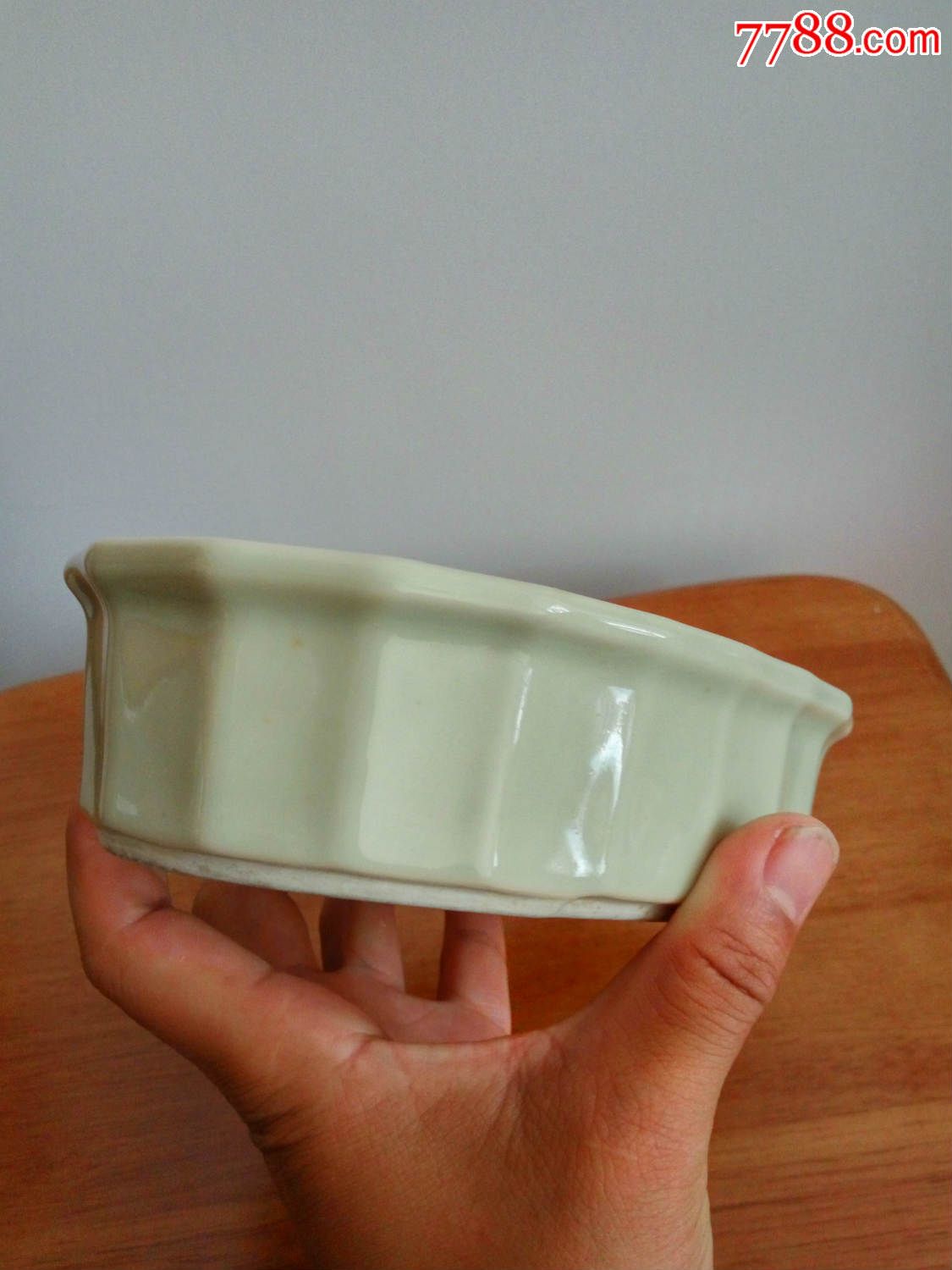 景德镇青釉水仙盆