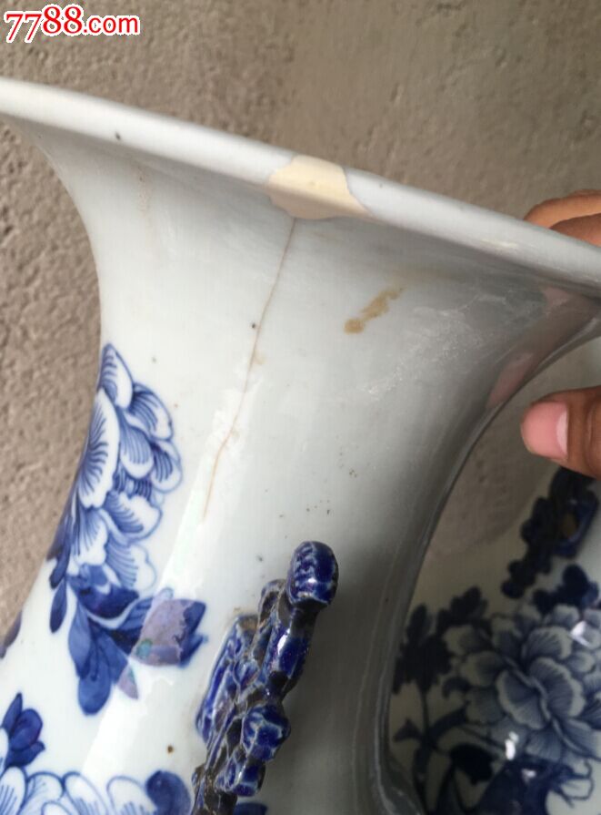 (东北小孙)清代玻璃釉江西瓷300件青花鹦鹉大瓶高58厘米左右