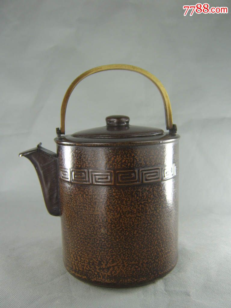 日本云雷纹直筒老铜壶不议价